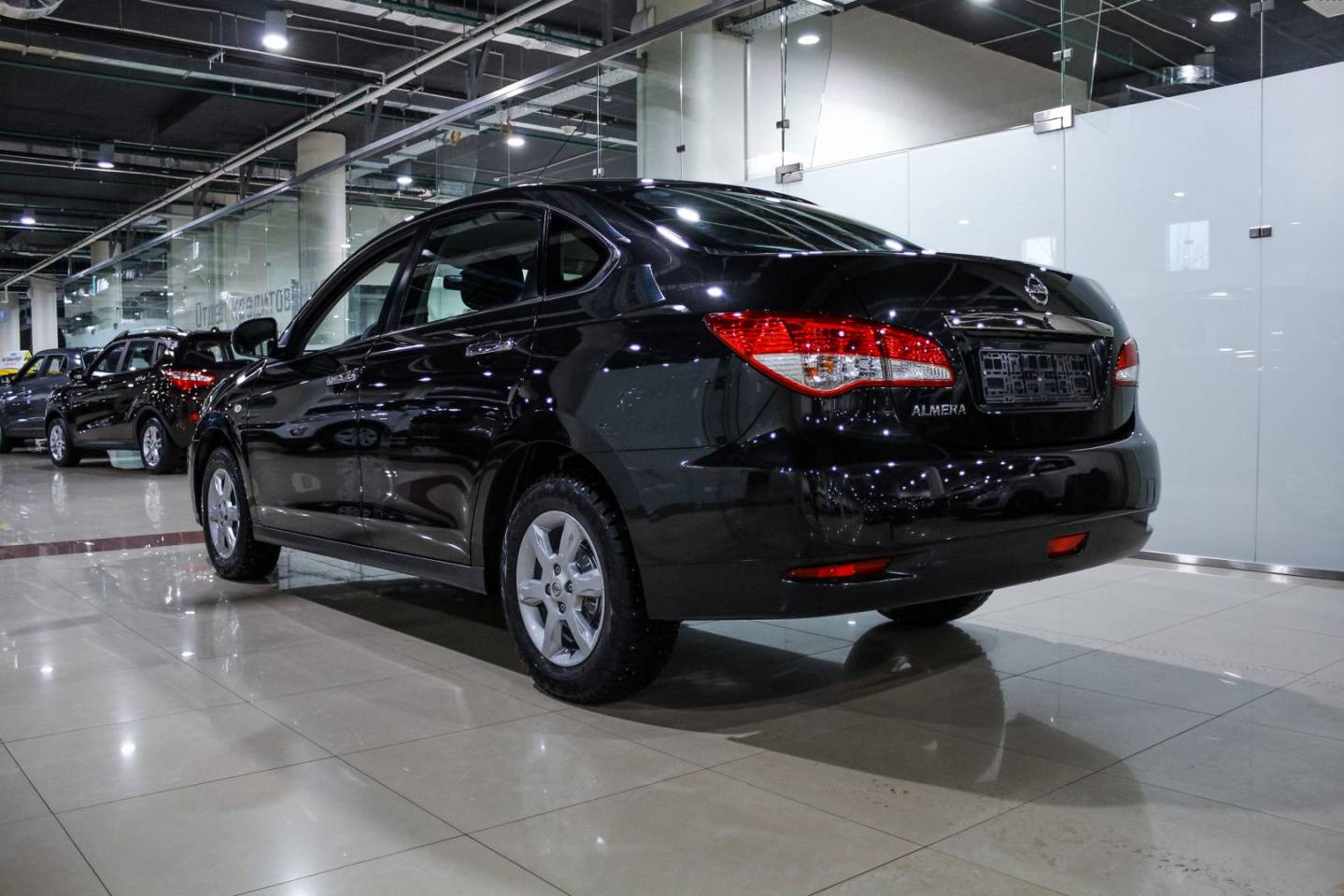 Купить Almera с пробегом