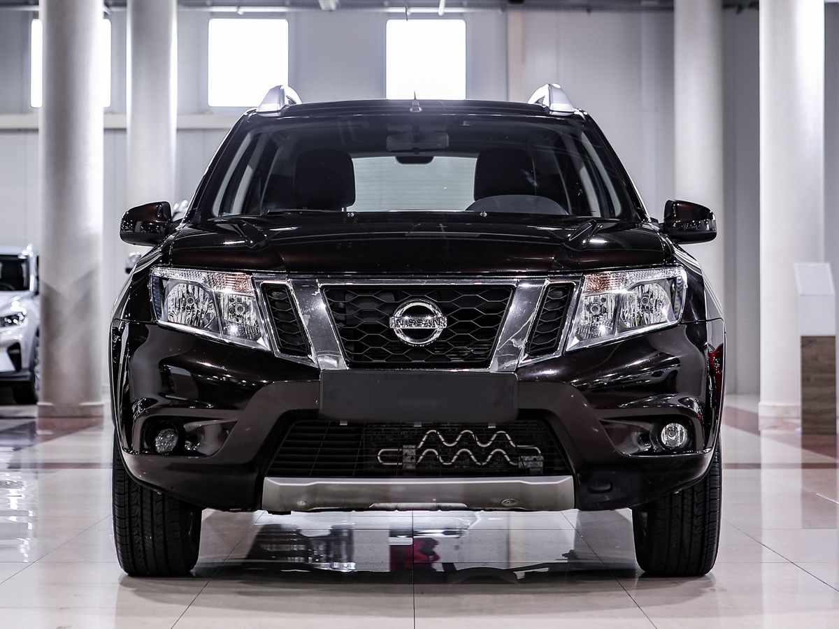 Купить Terrano с пробегом