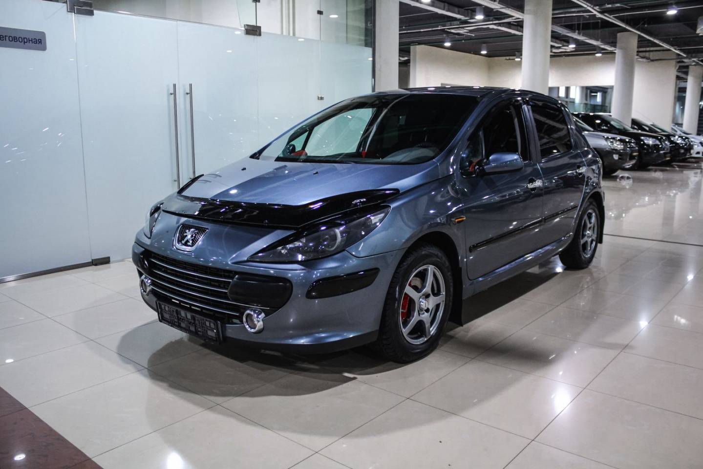 Купить 307 с пробегом