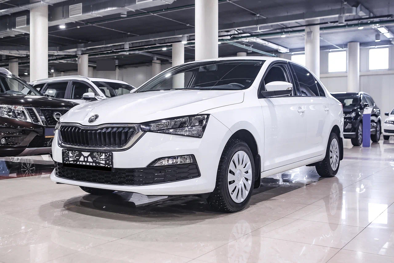 Купить Rapid с пробегом