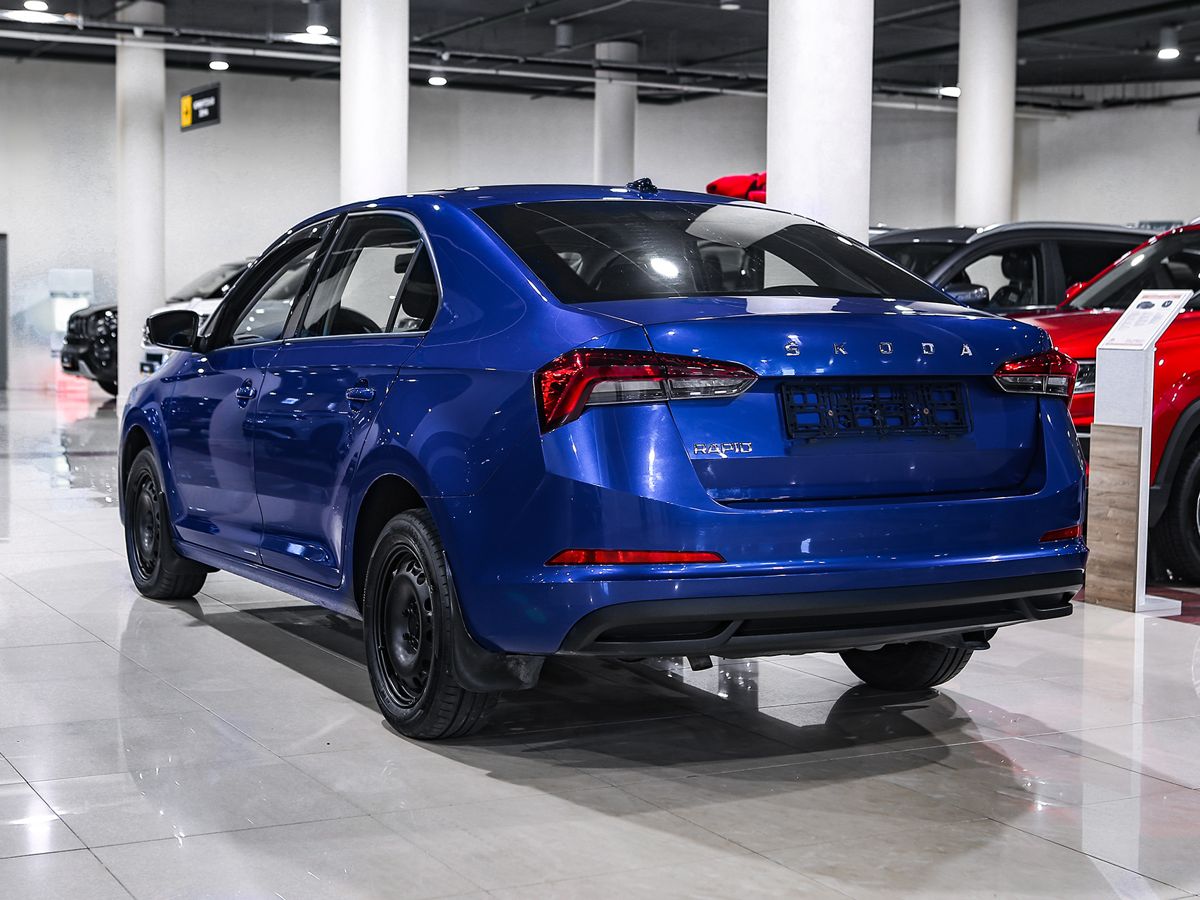 Купить Rapid с пробегом